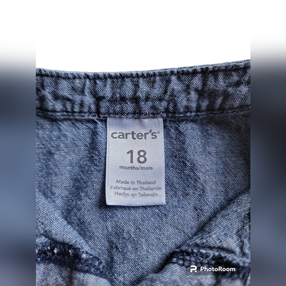 Heart embroidered denim top 💙 - Picture 3 of 5